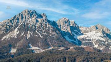 Thumbnail von Grundstück in Toplage mit Baugenehmigung für 2 Luxusvillen