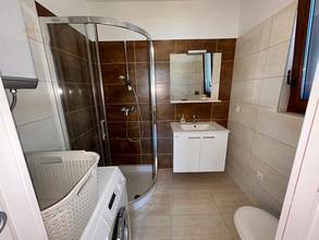 Thumbnail von Wohnung mit Dachterrasse und schönem Meerblick in einem kleineren Ort auf der Insel Ugljan