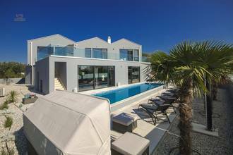 Thumbnail von Moderne Villa mit Swimmingpool, Region Porec