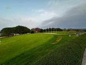 Thumbnail von Villa op een prachtige locatie direct aan zee