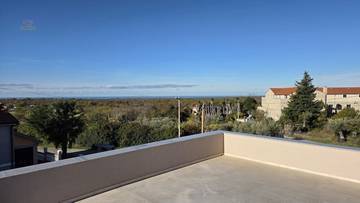 Thumbnail von Moderne VIlla mit Pool und Meerblick in ruhiger Lage, Region Porec