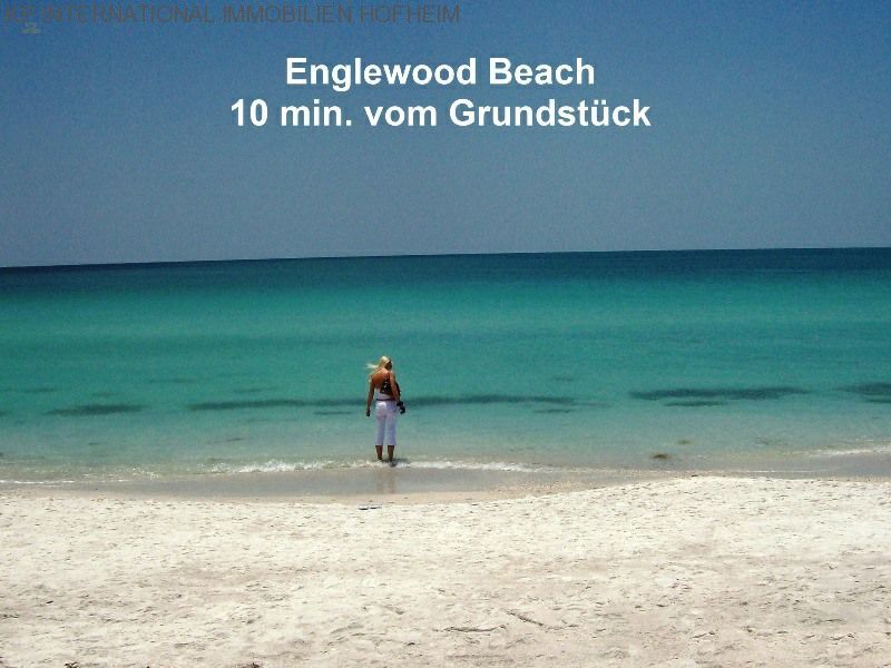 Thumbnail von ***Baugrundstück in TOPLAGE - direkt am Motorboot-Kanal***