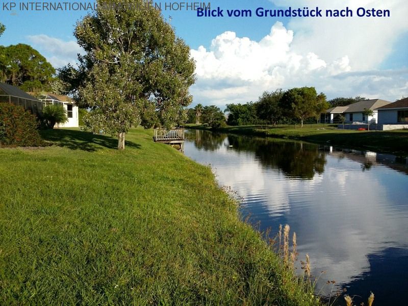 Thumbnail von ***Baugrundstück in TOPLAGE - direkt am Motorboot-Kanal***