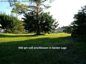 Thumbnail von ***Baugrundstück in TOPLAGE - direkt am Motorboot-Kanal***