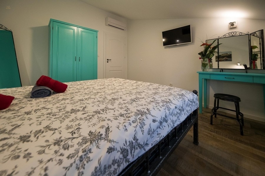 Thumbnail von Modern eingerichtete Wohnung im obersten Stockwerk - mit Meerblick