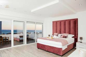 Thumbnail von Вилла с бассейном, террасой на крыше и видом на море