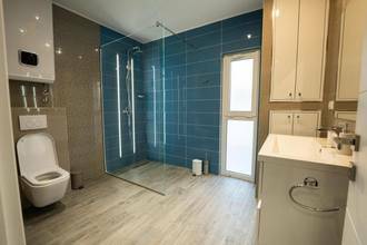 Thumbnail von Вилла с бассейном, террасой на крыше и видом на море