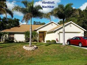 Thumbnail von ***Excelente terreno para construir directamente en el canal Cocoplum en Florida***