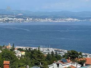 Thumbnail von Luxe villa met prachtig uitzicht op zee