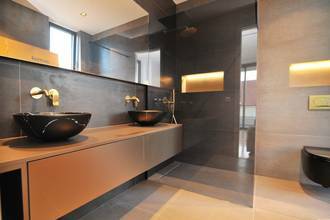 Thumbnail von Moderne Villa mit Swimmingpool