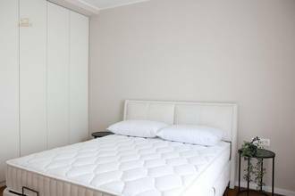 Thumbnail von Modernes Haus mit Pool und Meerblick