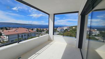 Thumbnail von Moderne Maisonettewohnung mit Panorama-Meerblick