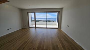 Thumbnail von Moderne Maisonettewohnung mit Panorama-Meerblick