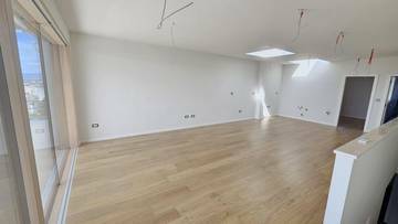 Thumbnail von Neue Maisonettewohnung mit Panorama-Meerblick