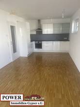 Thumbnail von Neuwertige 3-Zimmer Wohnung mit großen Balkon & Carport!