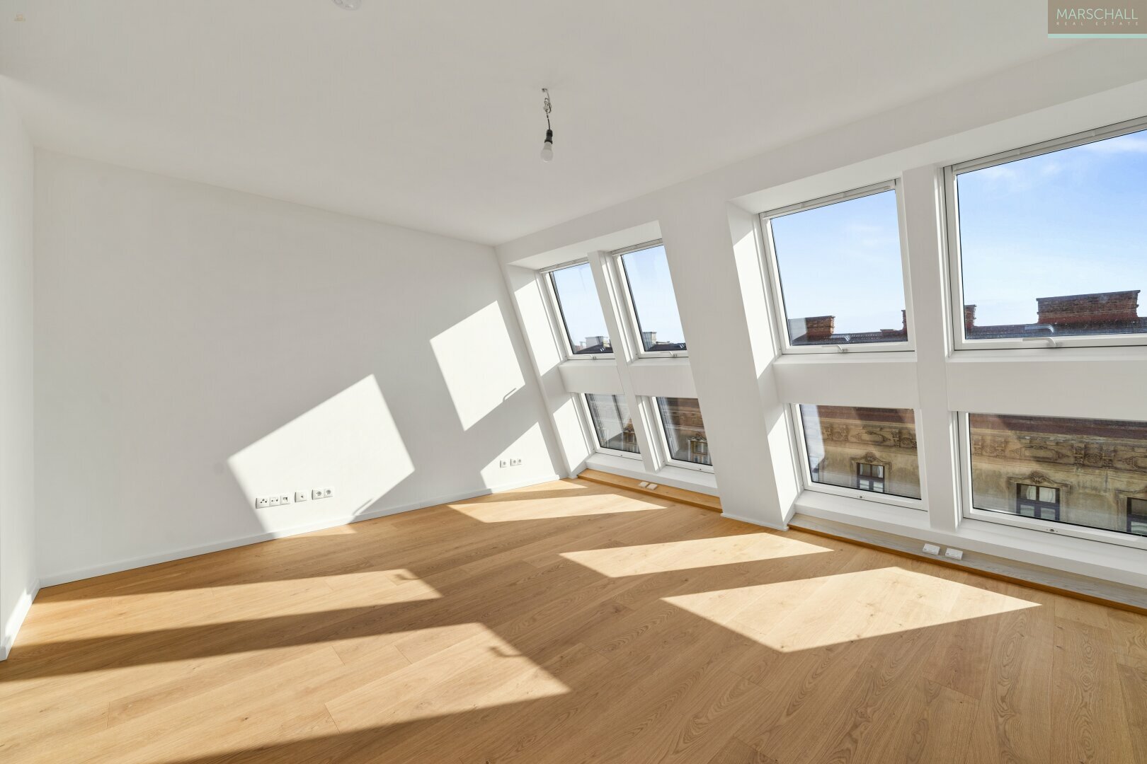 Thumbnail von Exklusive 5-Zimmer-Dachgeschoßwohnung mit Liftzugang und Dachterrasse