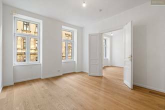 Thumbnail von Gemütliche, sanierte 2-Zimmer-Altbauwohnung in Top-Lage nahe U-Bahn