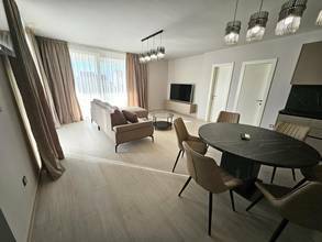 Thumbnail von Moderne Villa mit Pool in ruhiger Lage