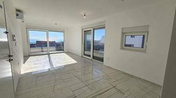 Thumbnail von Moderne Wohnung im obersten Stockwerk