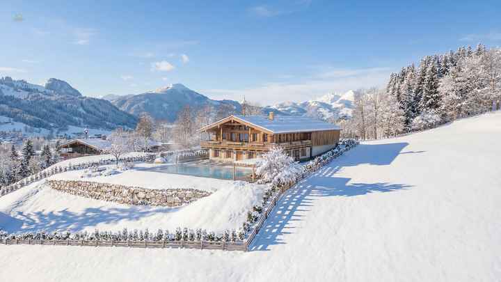 Exclusief landhuis in een idyllische rustige omgeving met panoramisch uitzicht