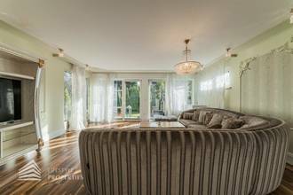 Thumbnail von Großzügiges Einfamilienhaus mit schönem Garten, Nähe Alte Donau