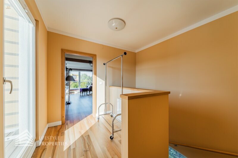 Thumbnail von Wunderschönes, möbliertes Einfamilienhaus mit schönem Garten, Nähe Alte Donau