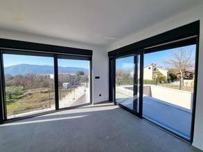 Thumbnail von Moderne Villa (DHH) mit Swimmingpool und Meerblick