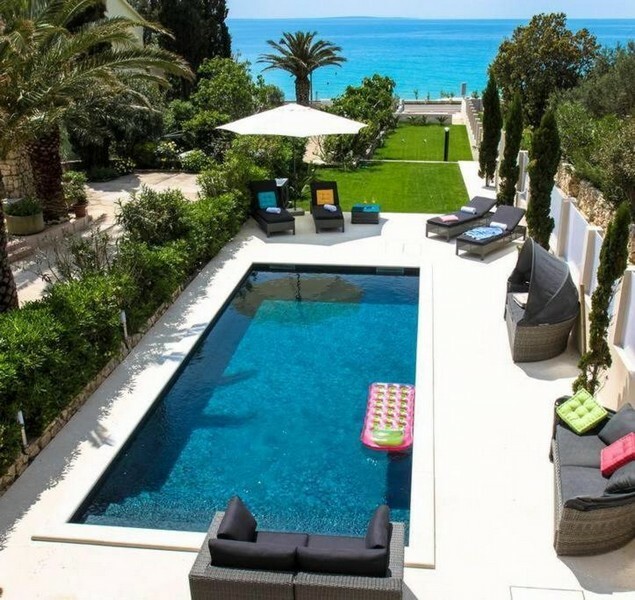 Thumbnail von Erdgeschosswohnung mit Pool und Garten