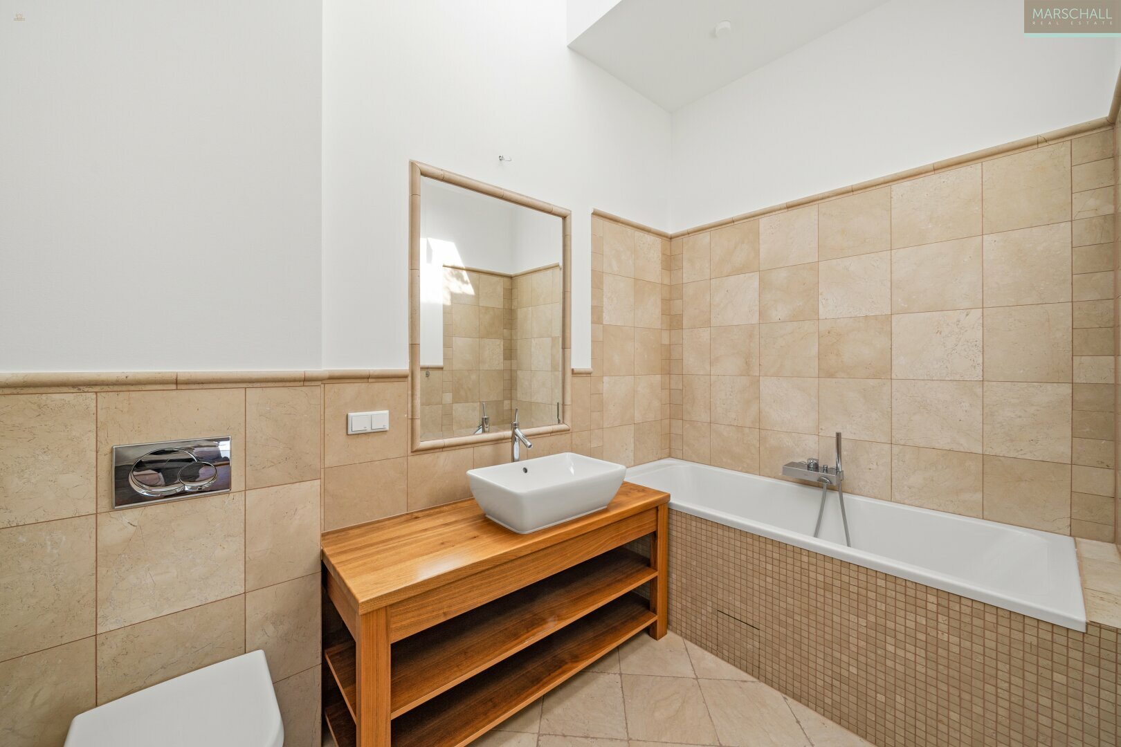 Thumbnail von Luxuspenthouse mit Terrassen in Toplage direkt bei der Wiener Staatsoper