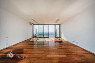 Thumbnail von Dreamy view over Vienna! Studio apartment with terrace at Kahlenberg