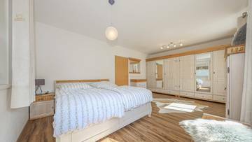 Thumbnail von Renditeobjekt - Eckreihenhaus am Fuße des Hahnenkamm