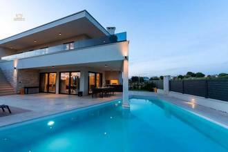 Thumbnail von Moderne Villa mit Pool, Dachterrasse und Blick auf das Meer - Region Porec
