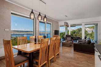 Thumbnail von Moderne Villa mit Dachterrasse nahe dem Meeresufer, Region Crikvenica