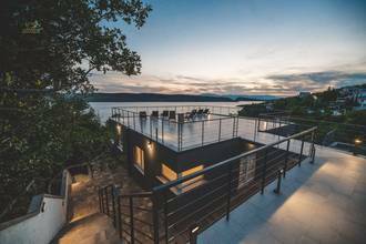 Thumbnail von Villa moderna con terrazza sul tetto vicino alla riva del mare, regione di Crikvenica