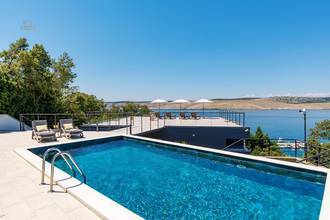 Thumbnail von Moderne Villa mit Dachterrasse nahe dem Meeresufer, Region Crikvenica