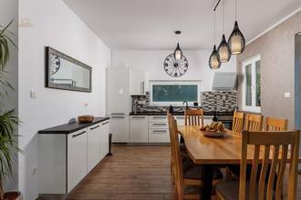 Thumbnail von Moderne Villa mit Dachterrasse nahe dem Meeresufer, Region Crikvenica