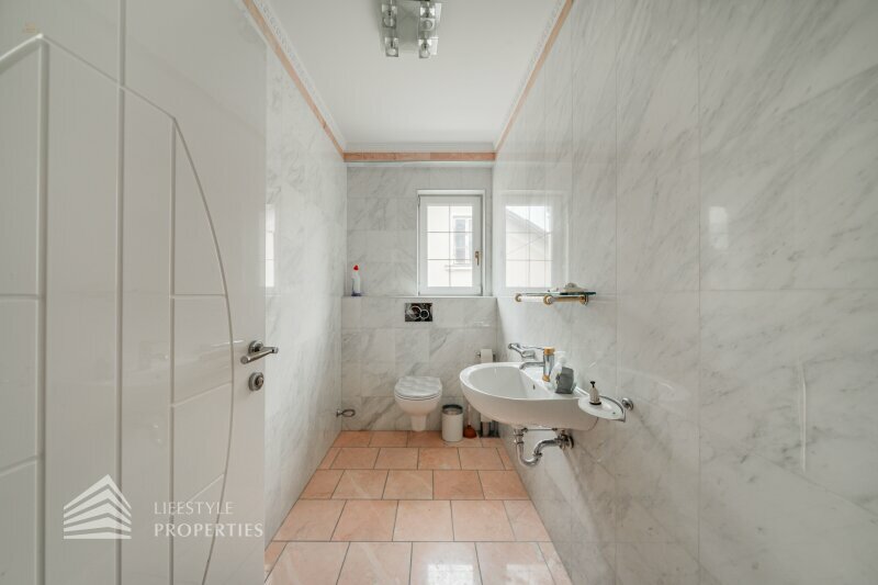 Thumbnail von Charmante Villa mit idyllischem Garten