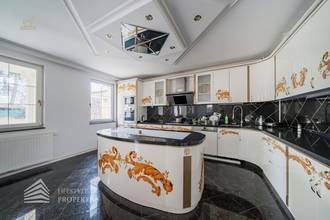 Thumbnail von Charmante Villa mit idyllischem Garten