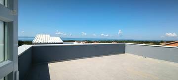 Thumbnail von Moderne Neubau-Villa mit Swimmingpool