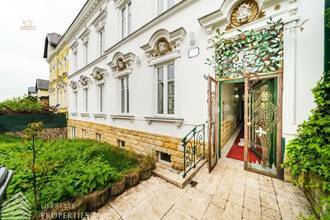 Thumbnail von Gersthof yakınında lüks 12 odalı villa ve spa alanı