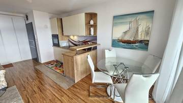 Thumbnail von Möblierte Wohnung mit schönem Meerblick