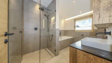 Thumbnail von Exklusives Neubau-Penthouse in zentraler Ruhelage