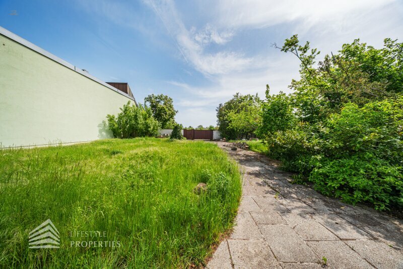 Thumbnail von Einzigartiges Grundstück mit baubehördlicher Bewilligung für 30 Wohneinheiten und einer Tiefgarage