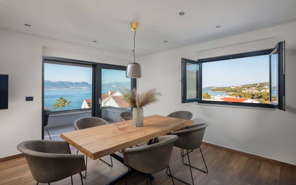 Thumbnail von Möbliertes Penthouse mit Panorama-Meerblick