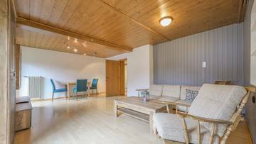 Thumbnail von Mehrfamilienhaus mit FREIZEITWOHNSITZWIDMUNG