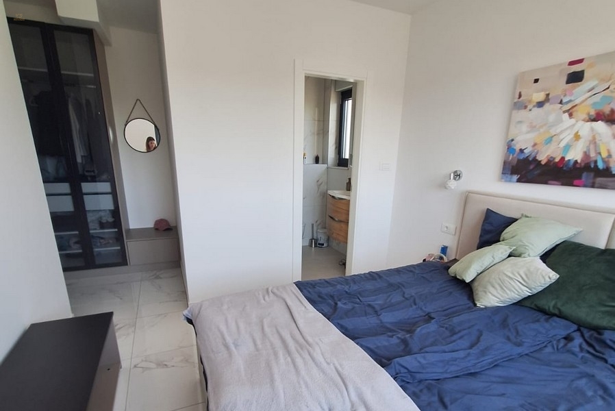 Thumbnail von Maisonettewohnung mit Dachterrasse, Meerblick und Community-Pool