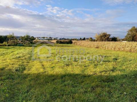 Schönes Baugrundstück in wunderbare Grünruhelage mit Fernblick - 3 Wohneinheiten möglich!