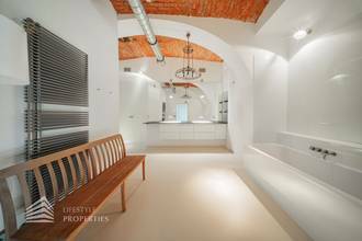 Thumbnail von Einzigartige 5-Zimmer Loftwohnung mit Terrasse und Werkstatt im 6. Bezirk