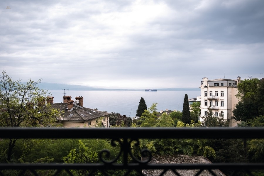 Möblierte Wohnung mit tollem Meerblick