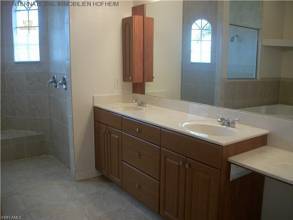 Thumbnail von ***EFH in Cape Coral - großzügig geschnitten mit Pool und Wintergarten***